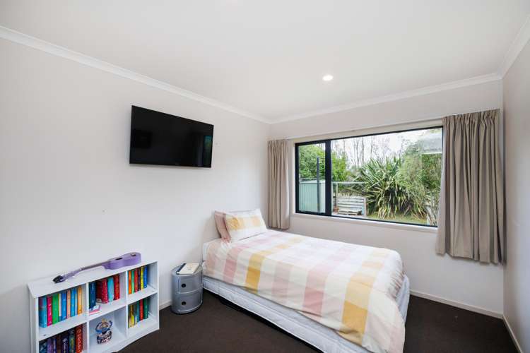 179 Watershed Road Bunnythorpe_15