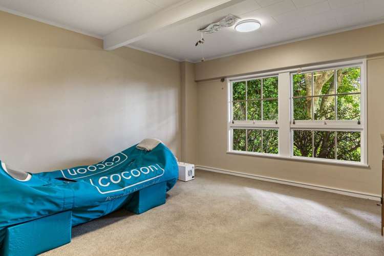 2157 East Coast Road Stillwater_17