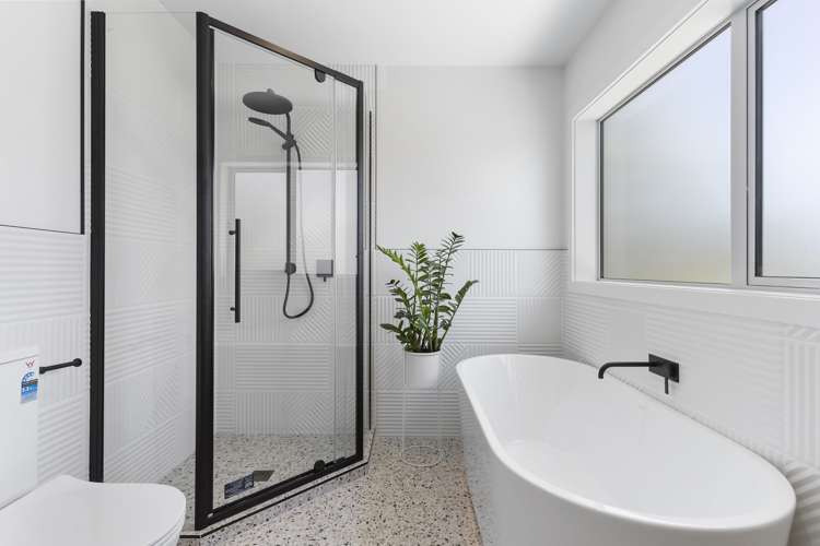 18b Kathleen Street Totara Vale_12