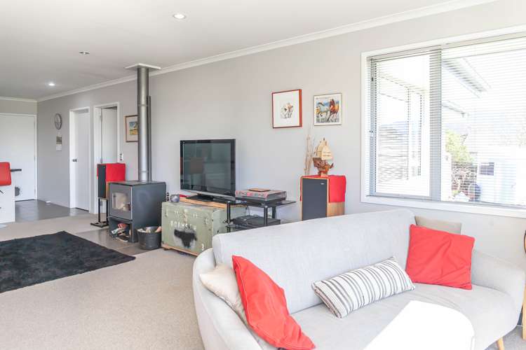 15 Arapeta Place Takaka_4