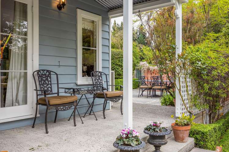 211 Summerhill Road Cust_33