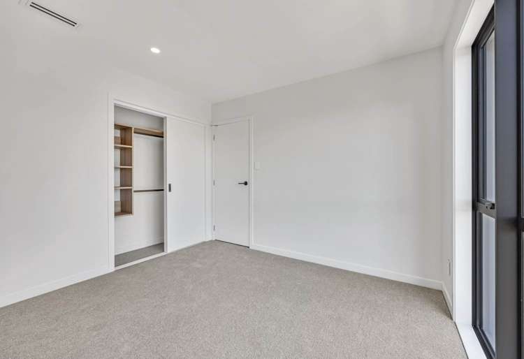 6/12 King Edward Avenue Epsom_19