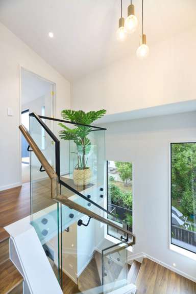 18A Stratford Avenue_2