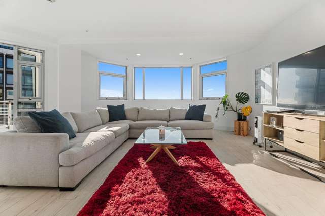 8H/205 Hobson Street 10015_3