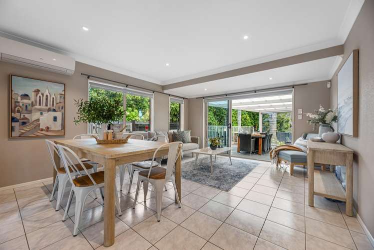 11 Hinton Place Pyes Pa_15