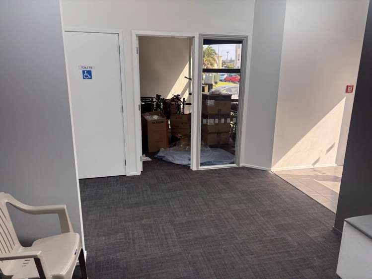 36 Paramount Drive Henderson_12