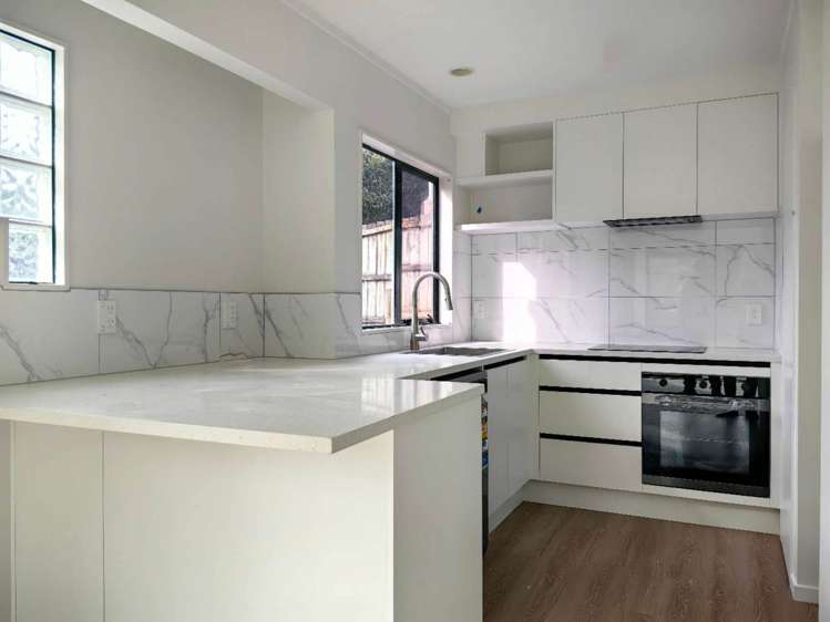 14a Pine Street New Lynn_2