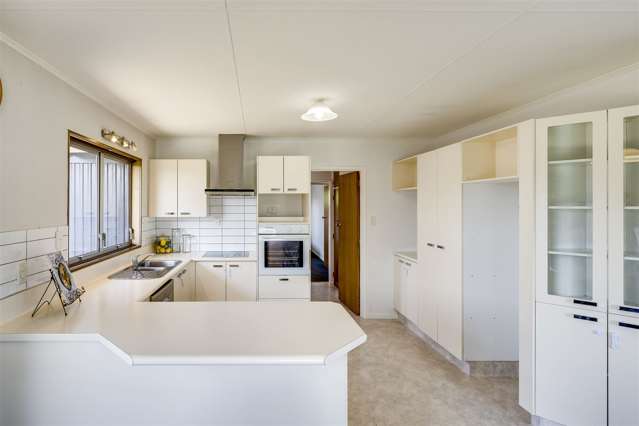 11 Laurent Place Greenmeadows_3