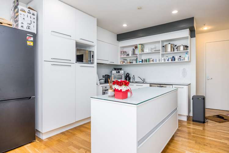 1310/30 Beach Road Auckland Central_6