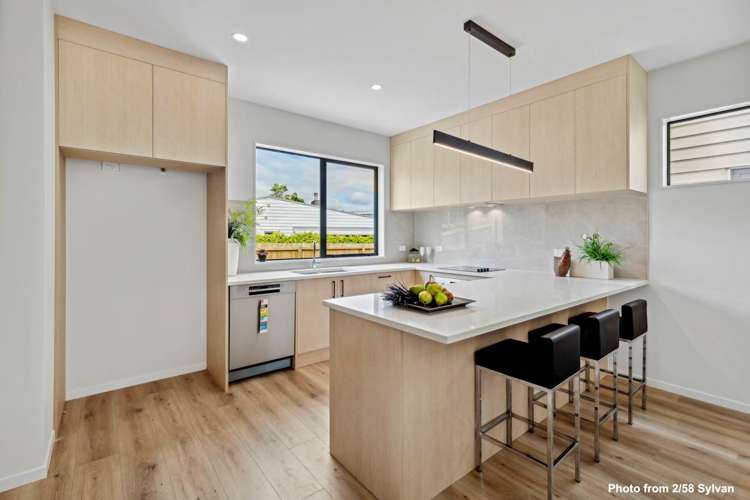 3/58 Sylvan Crescent Te Atatu South_6