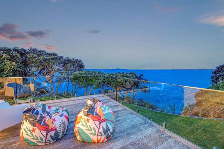 899 Whangaparaoa Road_0