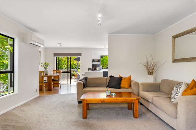 1/71 Oaktree Avenue Browns Bay_4