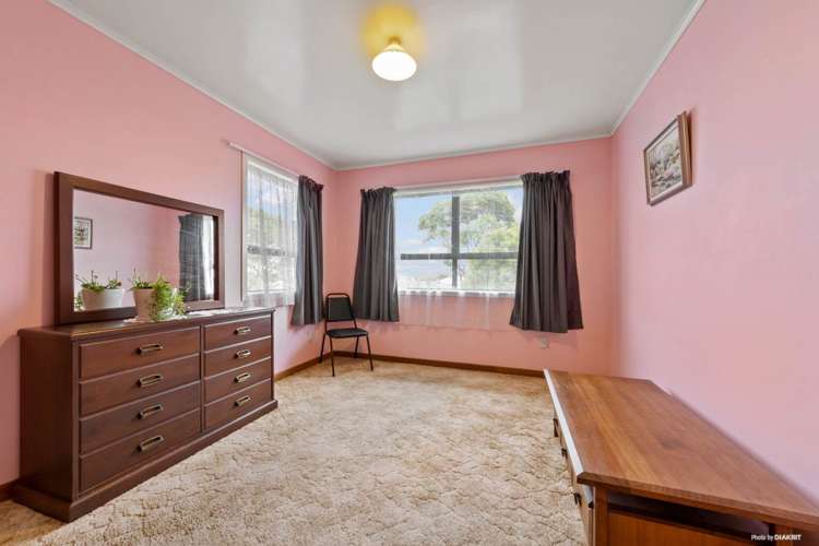 87 Terry Street Blockhouse Bay_10