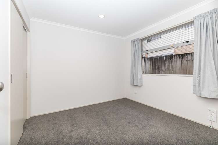4/11 Beatty Street Melville_11