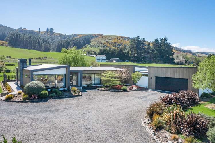 248 Tirohanga Road_2