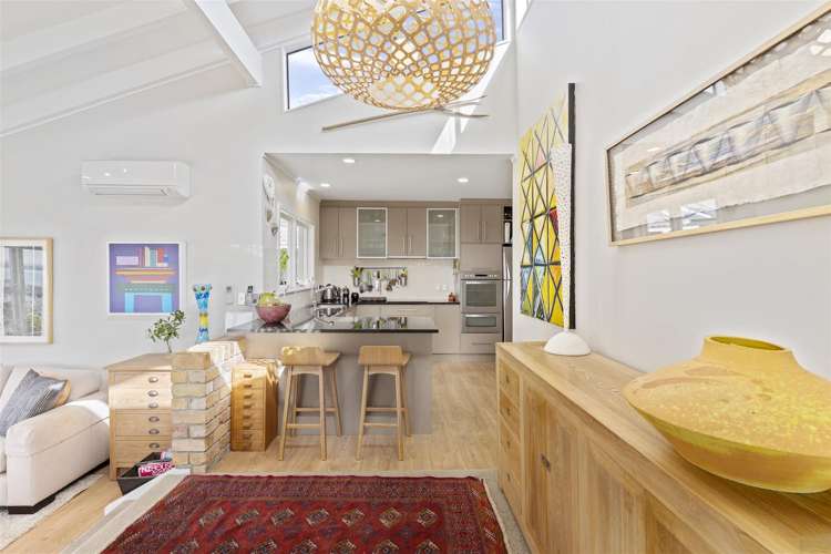 5a Colmar Road Mellons Bay_6
