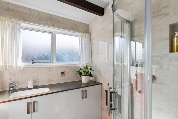 2/36 Park Rise Campbells Bay_14