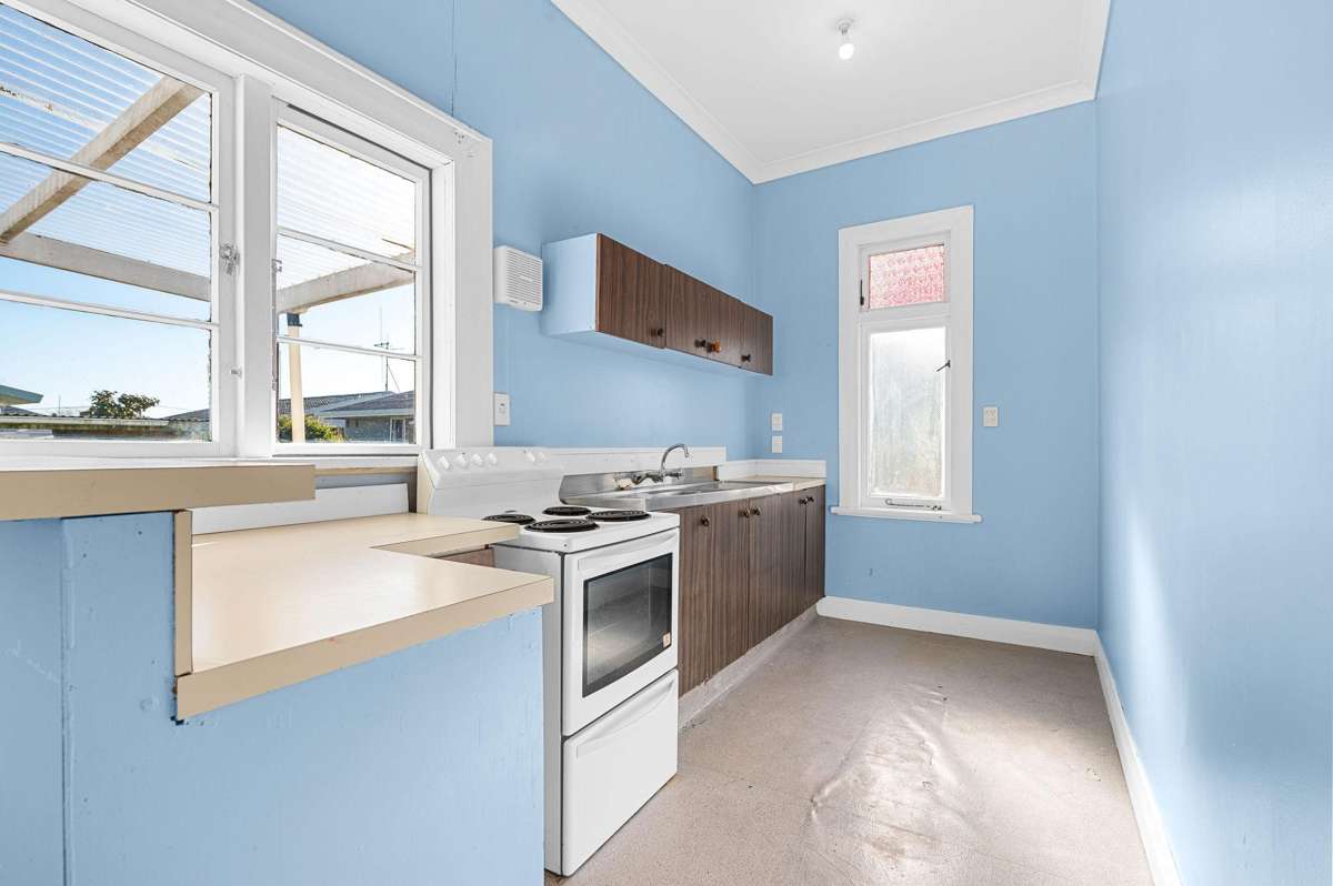 70 Higgins Road_4