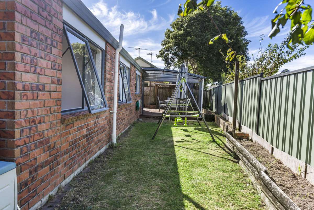 25F Youngs Road_5