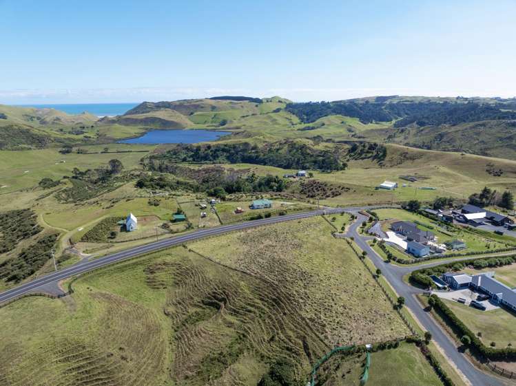 2 Chelsea Lee Lane Pollok_10