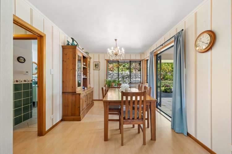 36 Oakwood Grove Eastern Beach_9