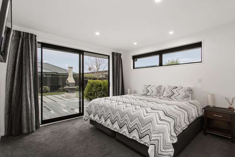 21 Oaks Drive Lincoln_16