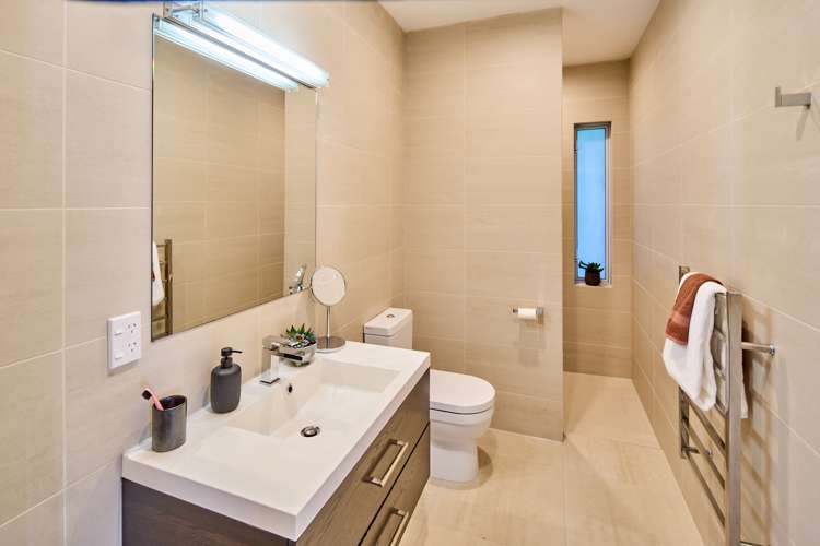 42 Nottingham Street Karori_14