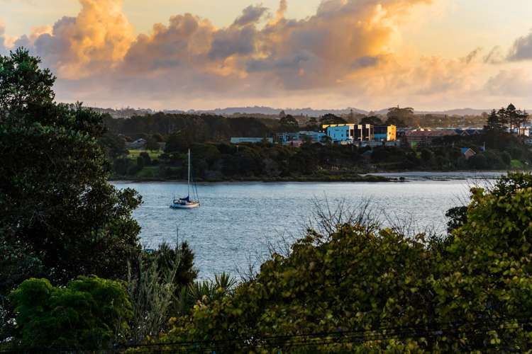 2/33 Beach Haven Road Beach Haven_15