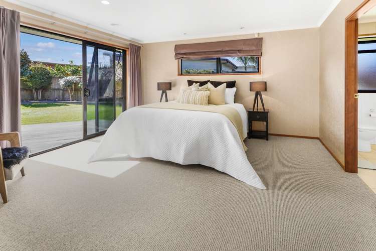 85 Huntington Drive Huntington_12