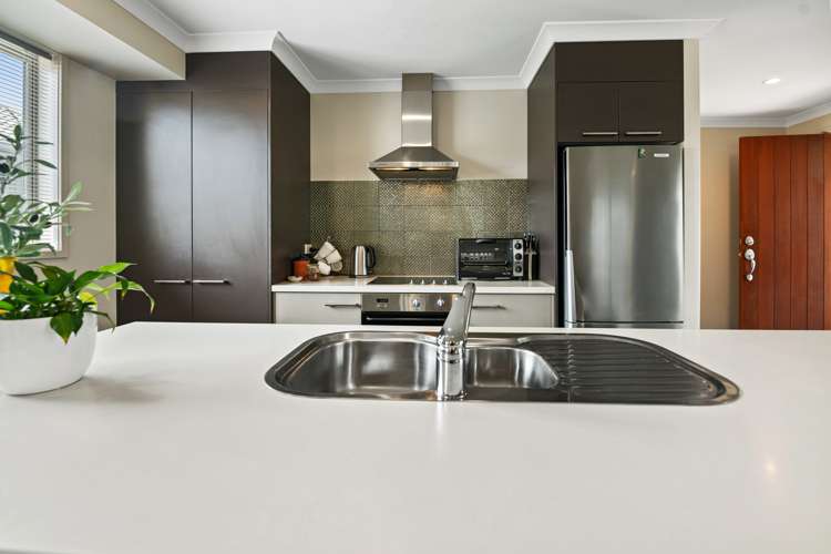 74 Twin Oak Avenue Papamoa_2