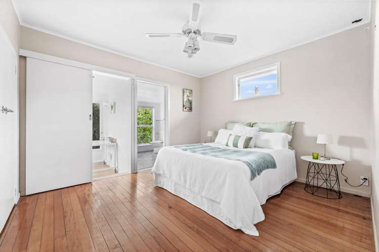 18 Chorley Avenue Massey_9