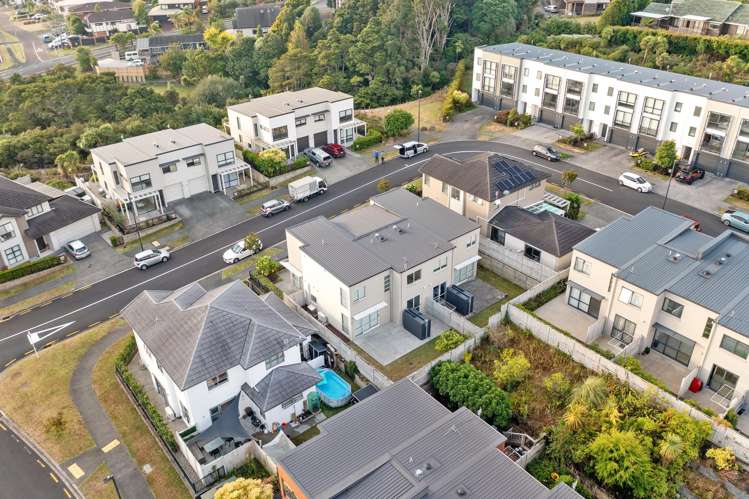 3 Matairangi Avenue Totara Heights_36