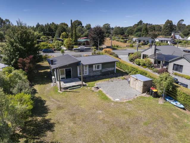 36 Home Street Manapouri_1