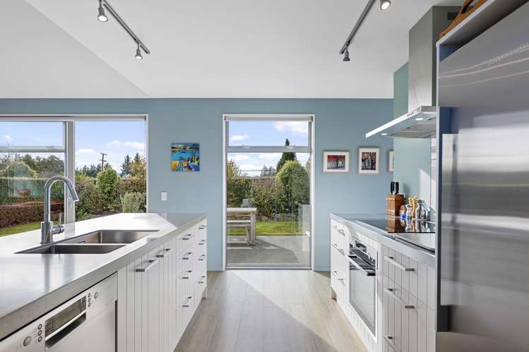 3 Rilco Lane Springfield_10