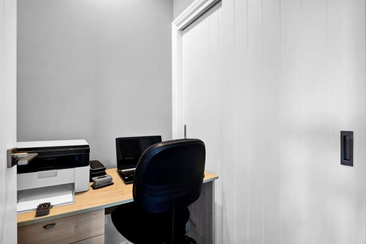 5 South Road Moturoa_10