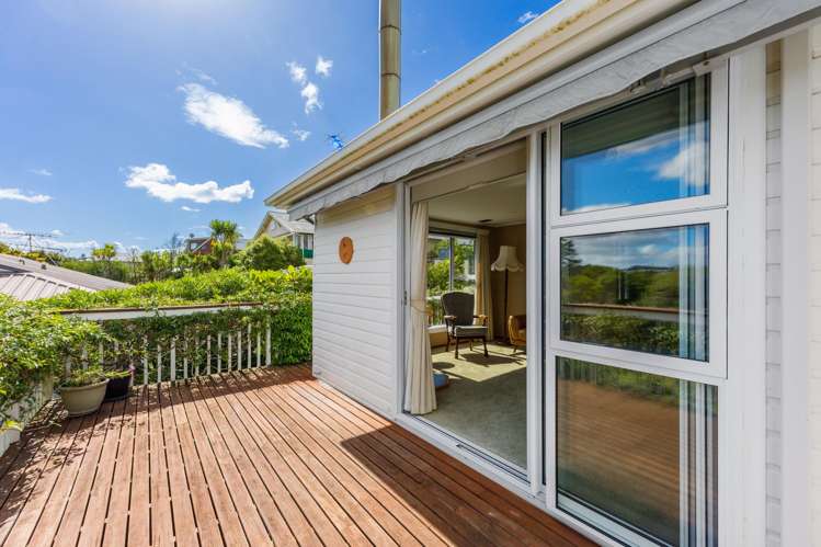 27 Shakespear Road Army Bay_27