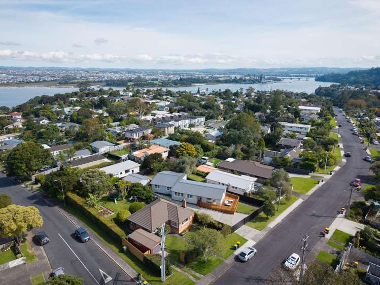 46 Aeroview Drive Beach Haven_31