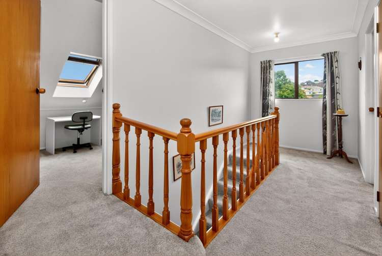 14 Channing Crescent Botany Downs_21