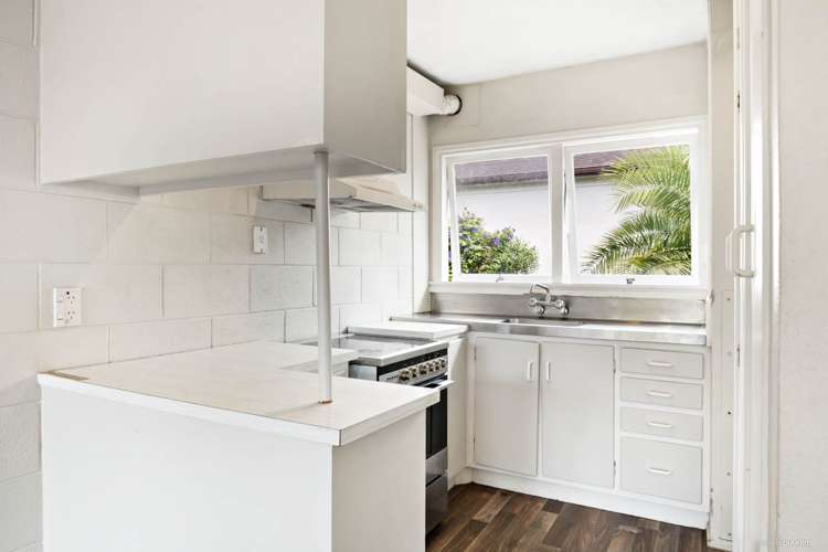 10/11 Tawera Road Greenlane_2