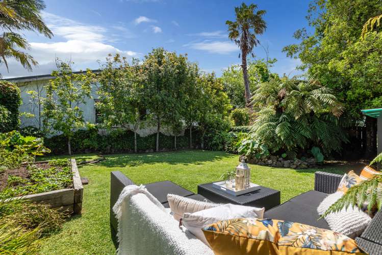 25 Mewburn Avenue Mount Eden_29