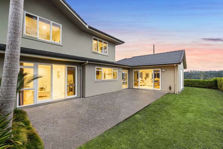 34 English Oak Drive Schnapper Rock_6