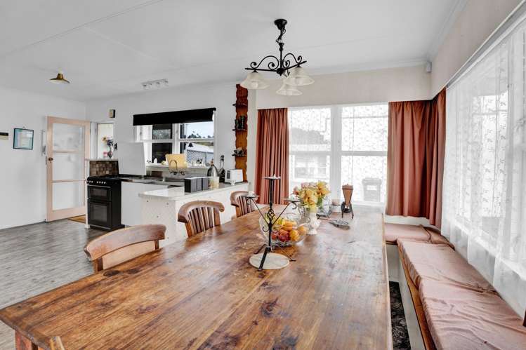 5815 South Road Rahotu_9