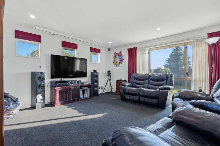 19 Springs Road Hornby_2