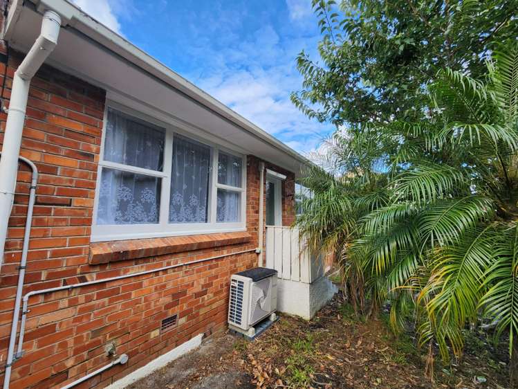 2/26a Fairview Road 1728_13