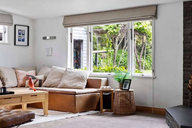 166 Godley Road Titirangi_19