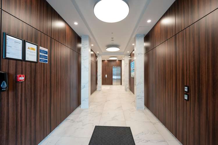 1013/47 Beach Road Auckland Central_23