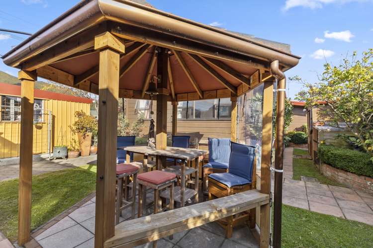 93 Waiwhetu Road Waterloo_17