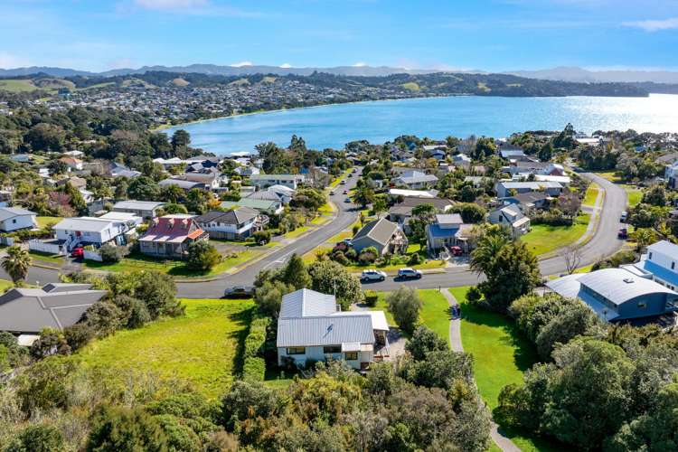 31 Fidelis Ave Snells Beach_25