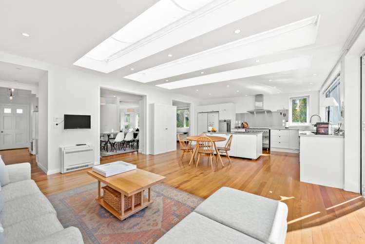 48 Gurney Road Kelson_5