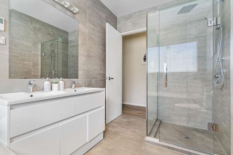 63 Seventh View Avenue Beachlands_21